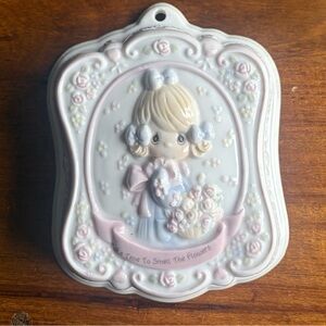 Precious Moments Collectible Wall Plaque "Take Time to Smell the Flowers"